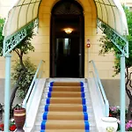 Hotel Sophia 3*