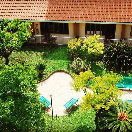Sophia Hotel 3*