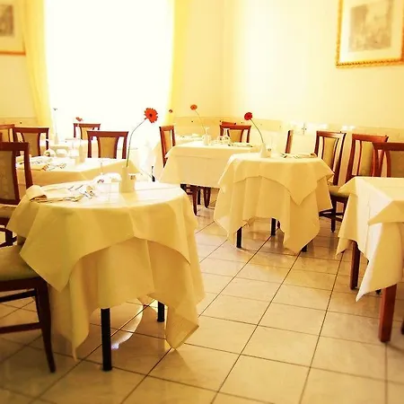 Sophia Hotel