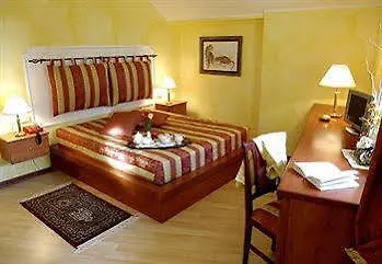 Sophia Hotel 3*
