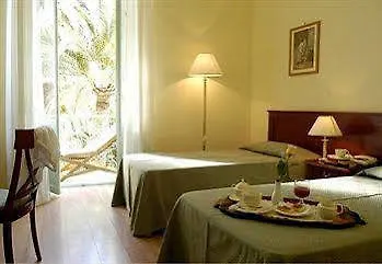 Sophia Hotel 3*